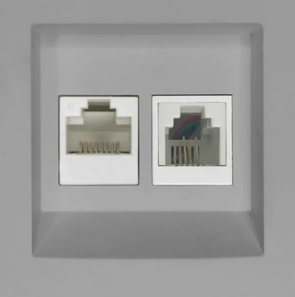 DOUBLE RJ45 CAT.6 UTP + RJ11 NATURAL (INT-C012-04-01)